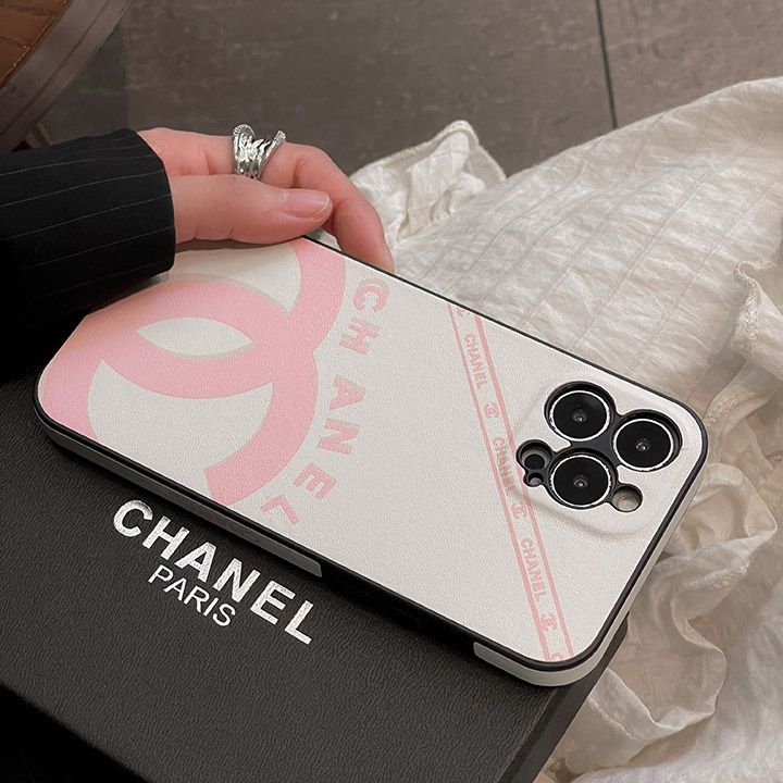 chanel アイホン 15 proカバー ブランドロゴ