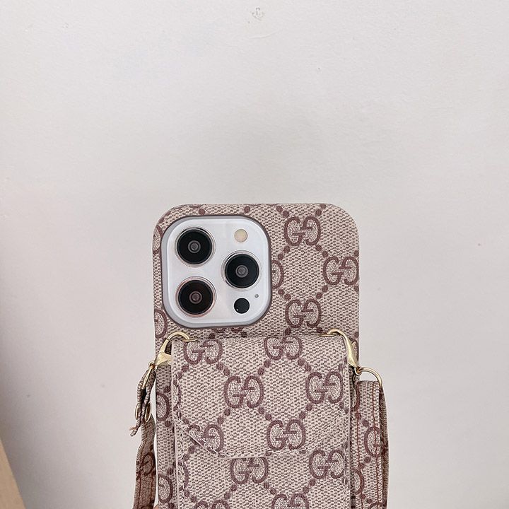 女性愛用 gucci iphone 15 pro 携帯ケース