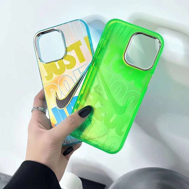 アイホン 15 plus ナイキ nike 携帯ケース ファッション