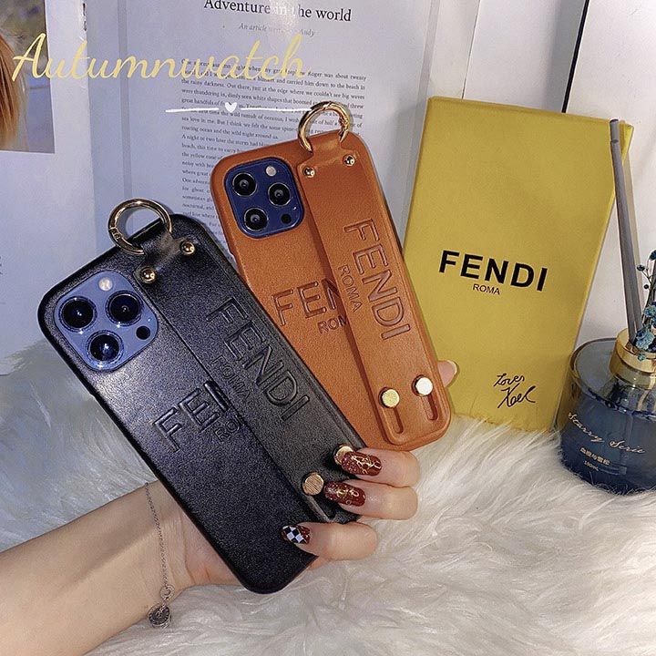 fendi スマホケース