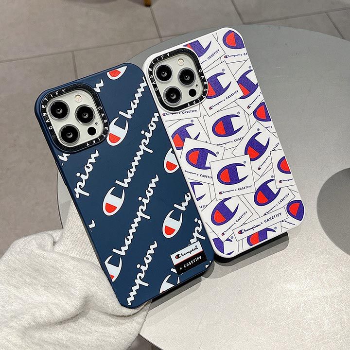 チャンピオン champion  iphone 15pro maxカバー 女性