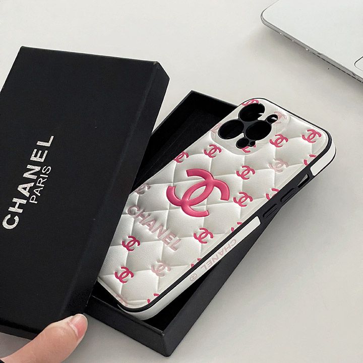 chanel シャネル アイフォン 15カバー 安い