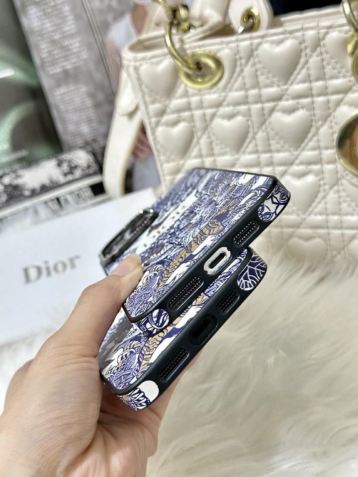 ディオール dior アイフォン 15 プロカバー