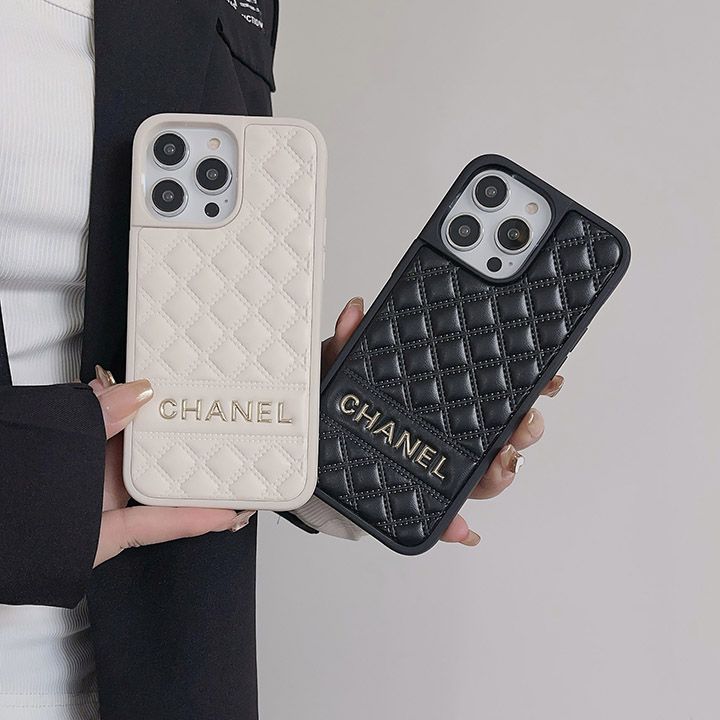 ブランド chanel iphone 15plus 携帯ケース