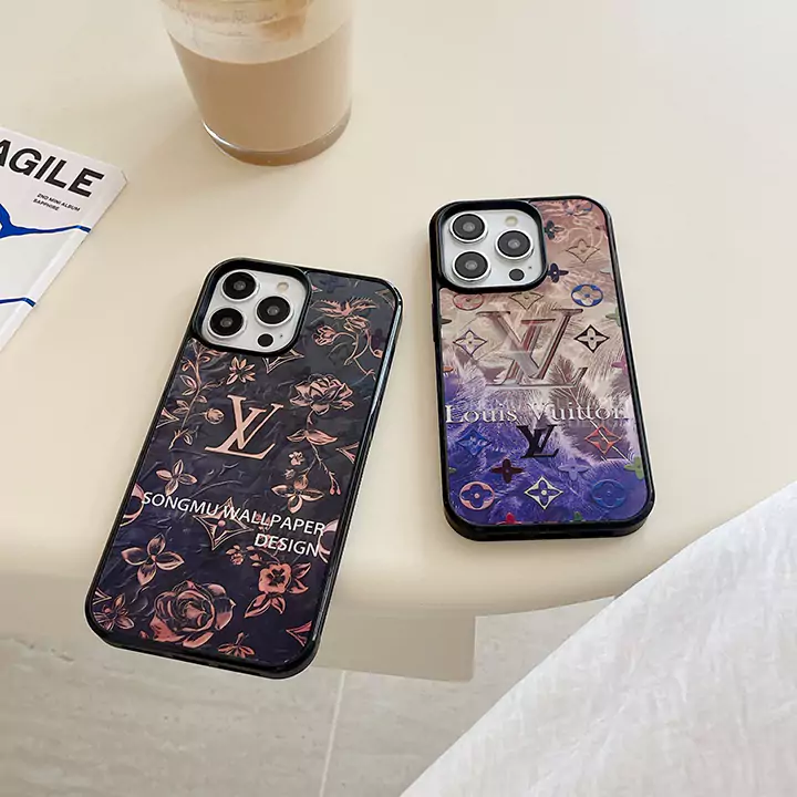 アイフォン 15 プラス スマホケースルイヴィトン風