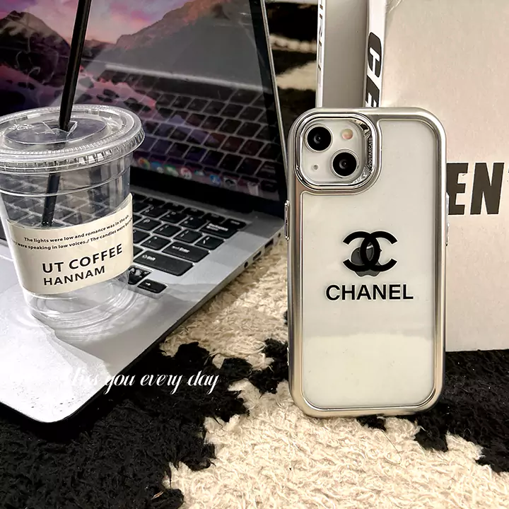 chanel 送料無料 アイホン 15 スマホケース