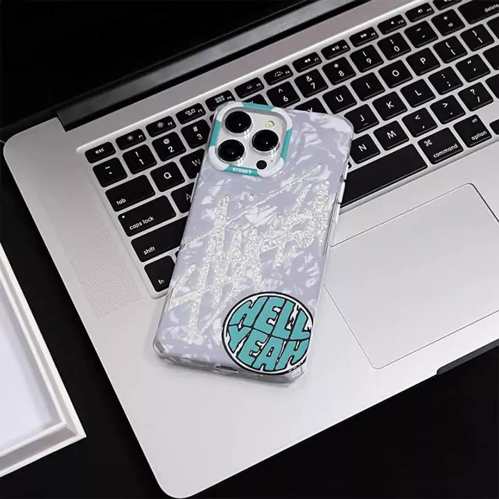 stussy 人気 iphone 16 pro max カバー