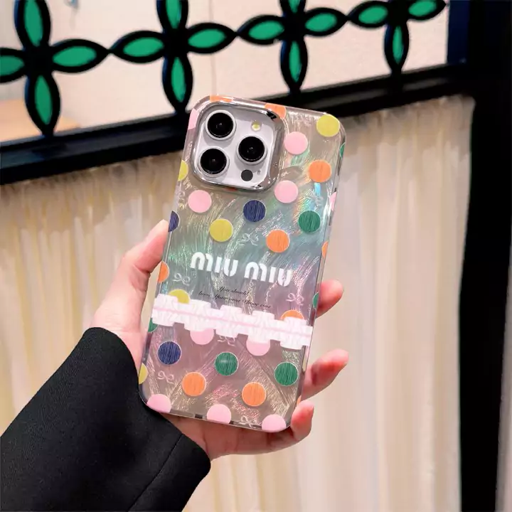 miumiu風 iphone 15カバー 女性愛用