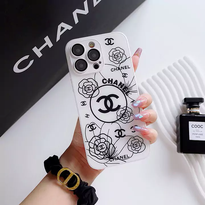 アイフォン 16 プラス スマホケースchanel シャネル クリア