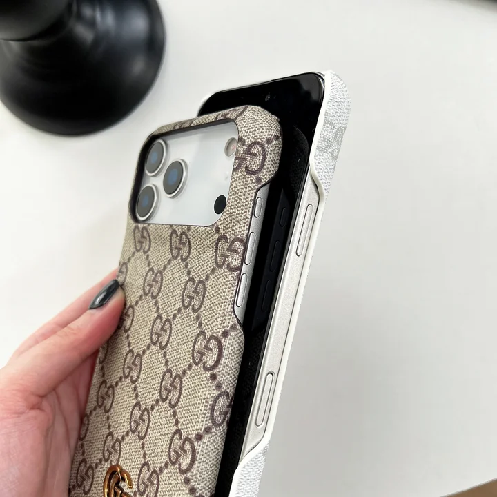 グッチ gucci アイフォーン 15スマホケース 新作