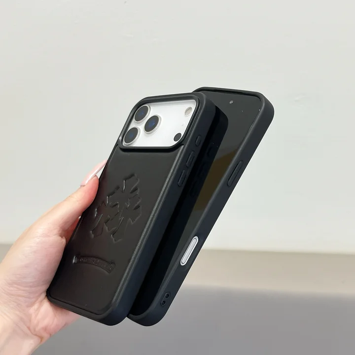 iphone 16プロ 携帯ケースchrome hearts