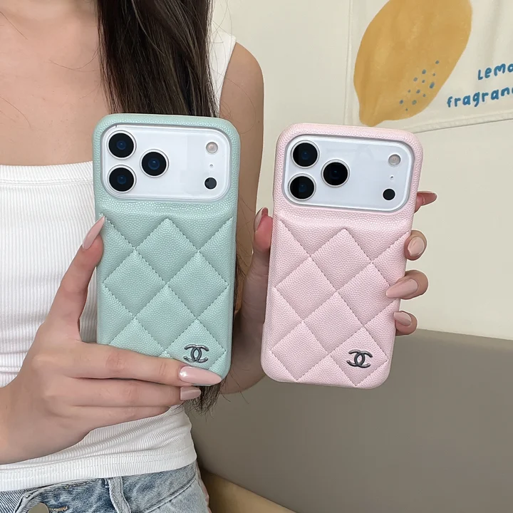 アイフォーン 15 pro chanel シャネル ケース 新登場