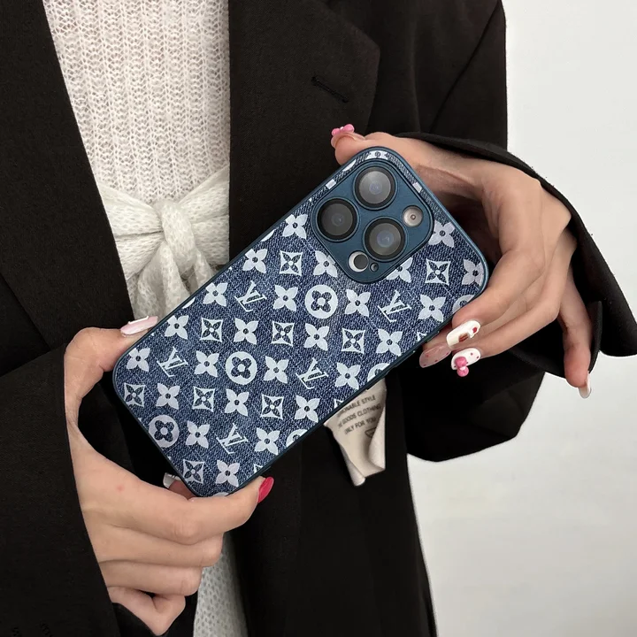 ブランド 個性 iphone 15 