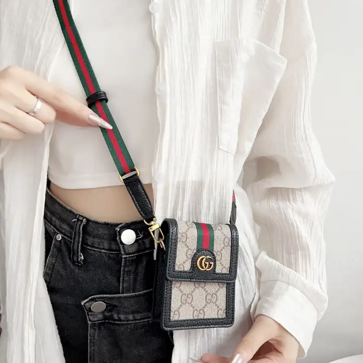 gucci グッチ 斜めがけ ギャラクシー ZFlip3