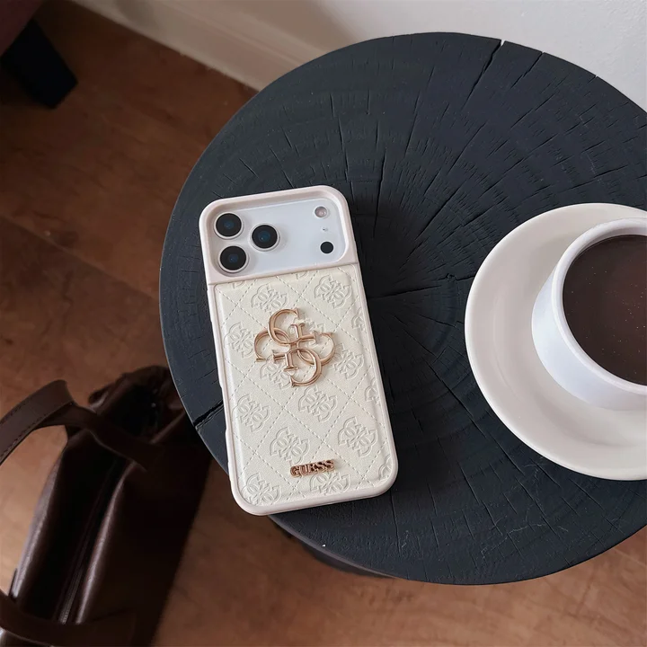 guess 耐衝撃 アイフォン 15