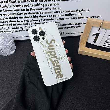 ブランド supreme アイフォン 15 携帯ケース