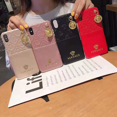 フィラ風 iphone 16ケース