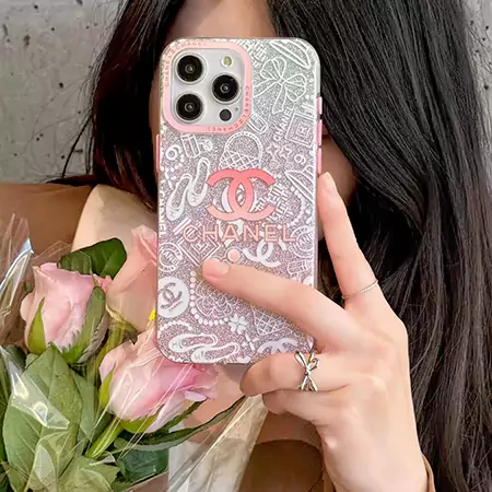 iphone 16 女性愛用 chanel シャネル iphone 16