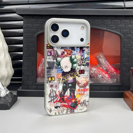 カウズ kaws カバー