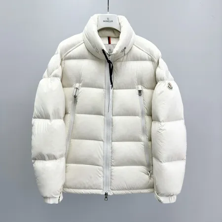 モンクレール moncler ダウン ジャケット 偽物激安通販