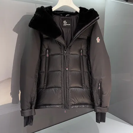 モンクレール moncler ダウン ジャケット 偽物全品送料無料