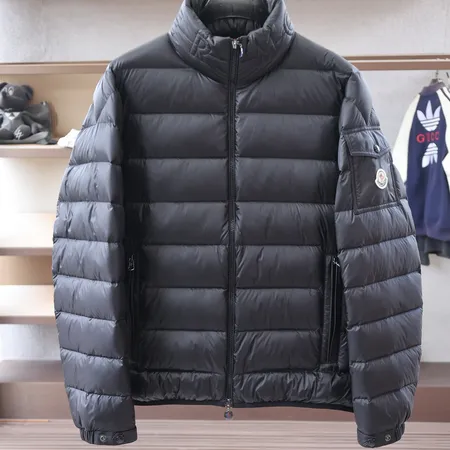 モンクレール moncler ダウン ジャケット コピー激安通販