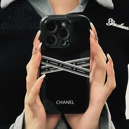 chanelスマホケース